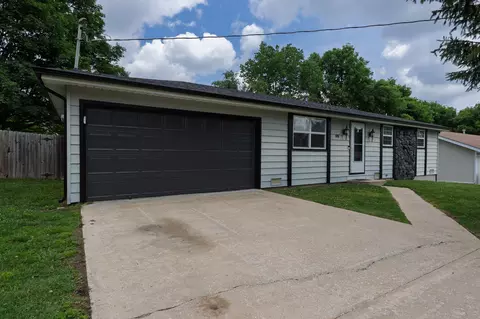 2623 E Cragmont St, Springfield, MO 65804