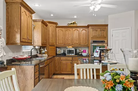 Kitchen - 125 Meadowview Ln, Branson, MO 65616 photo 1 of 4