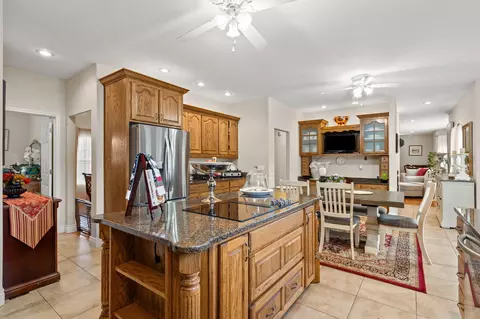 Kitchen - 125 Meadowview Ln, Branson, MO 65616 photo 2 of 4