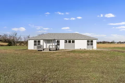 1000 W Miller St, Pleasant Hope, MO 65725