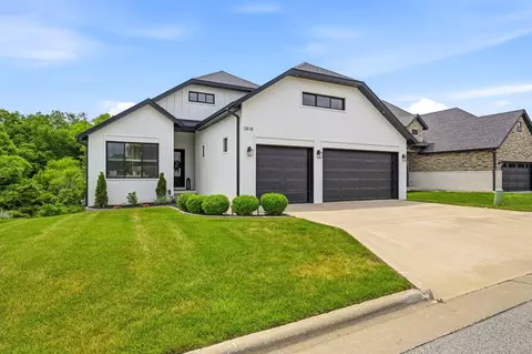 3818 E Cypress Point St, Springfield, MO 65802