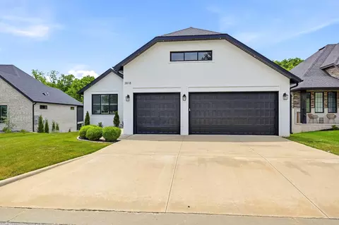 Exterior - 3818 E Cypress Point St, Springfield, MO 65802 photo 9 of 10