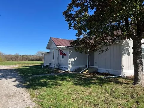 530 S Wall St, Mountain Grove, MO 65711