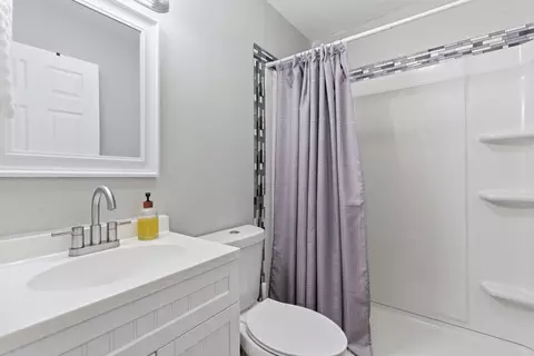 Bath - 208 W Maple St, Nixa, MO 65714 photo 1 of 3