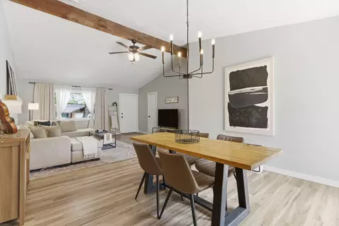 Dining - 208 W Maple St, Nixa, MO 65714 photo 1 of 3