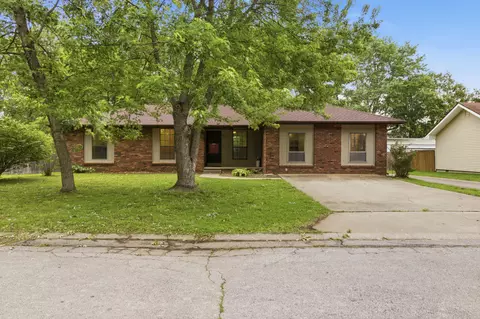 Exterior - 620 S Hampton Ave, Republic, MO 65738 photo 9 of 14