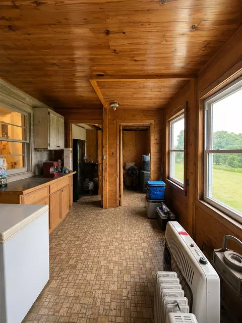 Exterior - 20738 State Highway 76, Ava, MO 65608 photo 5 of 8
