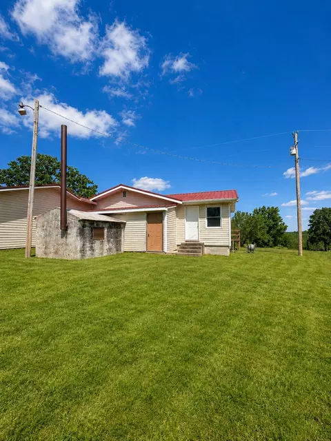 Exterior - 20738 State Highway 76, Ava, MO 65608 photo 7 of 8