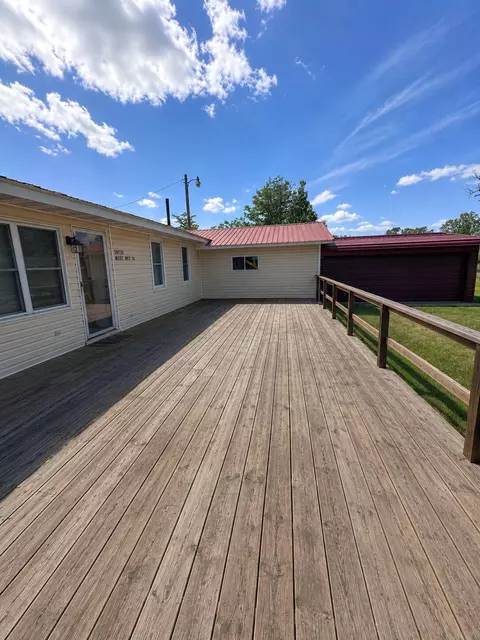 Exterior - 20738 State Highway 76, Ava, MO 65608 photo 3 of 8