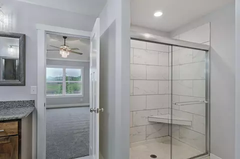 Bath - 4787 Marseille St, Ozark, MO 65721 photo 3 of 7