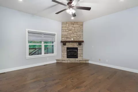 Living - 4787 Marseille St, Ozark, MO 65721 photo 3 of 6