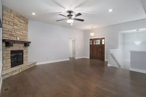 Living - 4787 Marseille St, Ozark, MO 65721 photo 4 of 6