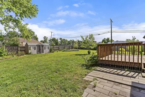 Exterior - 2211 W Deerfield St, Springfield, MO 65807 photo 8 of 9
