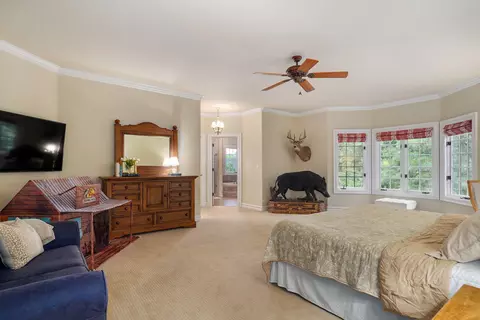 Bedroom - 4538 E Peachtree Cir, Springfield, MO 65809 photo 2 of 4