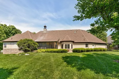 Exterior - 4538 E Peachtree Cir, Springfield, MO 65809 photo 8 of 17