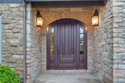 Entry Way - 4538 E Peachtree Cir, Springfield, MO 65809 photo 1 of 5
