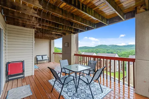 Exterior - 30 Blue Bird Way #4, Branson, MO 65616 photo 1 of 4