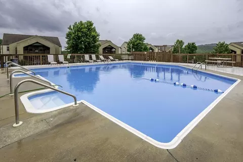 Exterior - 30 Blue Bird Way #4, Branson, MO 65616 photo 4 of 4