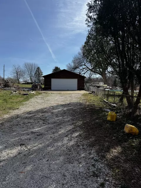 404 Evergreen St, Springfield, MO 65803 photo 4