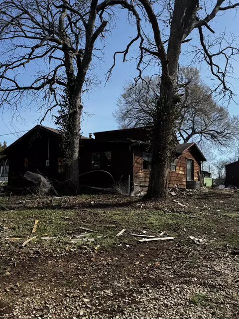 404 Evergreen St, Springfield, MO 65803 photo 2