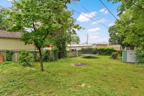 Exterior - 817 W Walnut St, Springfield, MO 65806 photo 6 of 6