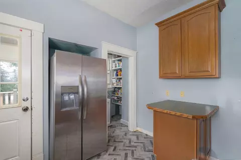 Kitchen - 817 W Walnut St, Springfield, MO 65806 photo 2 of 3