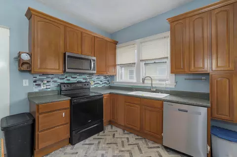 Kitchen - 817 W Walnut St, Springfield, MO 65806 photo 1 of 3