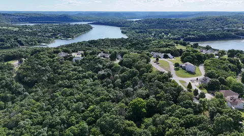 000 Howard Dr, Cape Fair, MO 65624 photo 16