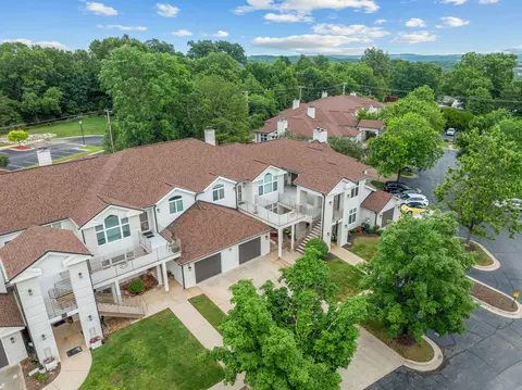 View/Area - 109 Oxford Dr #7, Branson, MO 65616 photo 8 of 9