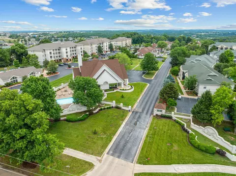View/Area - 109 Oxford Dr #7, Branson, MO 65616 photo 7 of 9
