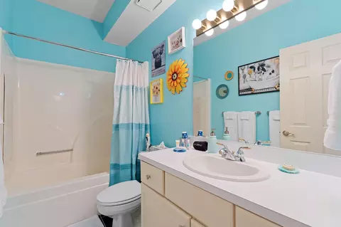 Bath - 109 Oxford Dr #7, Branson, MO 65616 photo 4 of 4