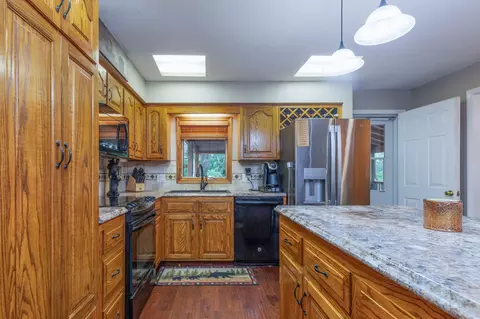 Kitchen - 208 Lafayette Ln, Branson, MO 65616 photo 1 of 5