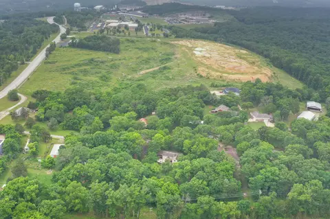View/Area - 208 Lafayette Ln, Branson, MO 65616 photo 7 of 7
