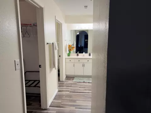 Entry Way - 150 W Rockford Dr #E2, Branson, MO 65616 photo 1 of 1
