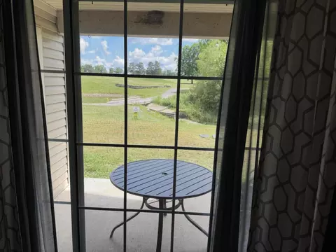 Exterior - 150 W Rockford Dr #E2, Branson, MO 65616 photo 5 of 5