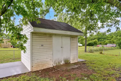 917 S West Ave, Springfield, MO 65802 photo 6