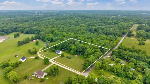 100 Meadowood Ln, Ozark, MO 65721 photo 3