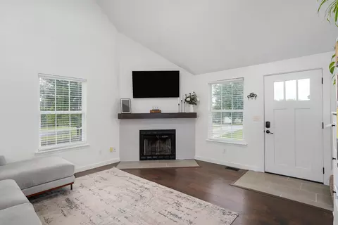 100 Meadowood Ln, Ozark, MO 65721 photo 10