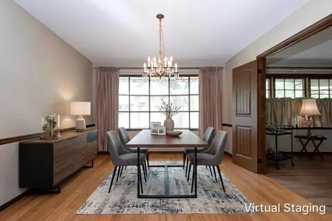 Dining - 908 E Mentor St, Springfield, MO 65810 photo 1 of 1