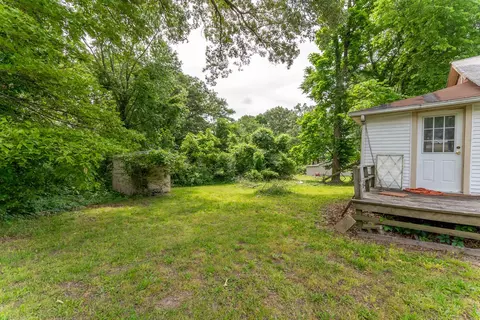 Exterior - 208 Sherman St, Thayer, MO 65791 photo 4 of 5