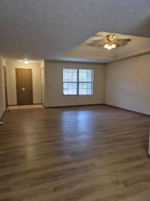 Living - 3467 S Doris Ave, Springfield, MO 65807 photo 1 of 3