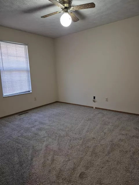 Bedroom - 3467 S Doris Ave, Springfield, MO 65807 photo 1 of 2