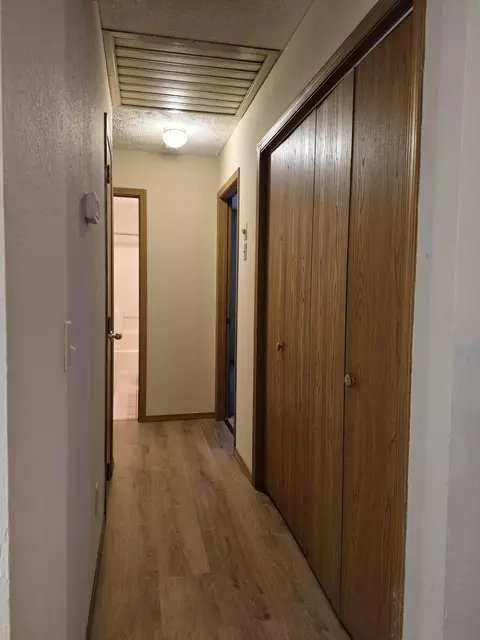 Entry Way - 3467 S Doris Ave, Springfield, MO 65807 photo 1 of 1