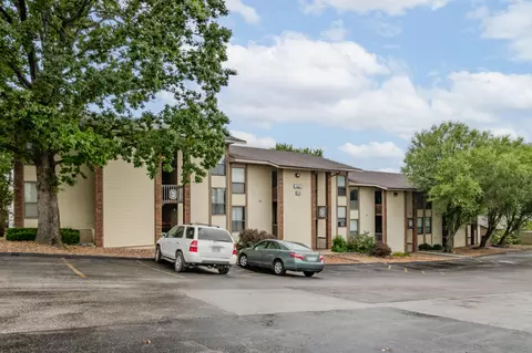 187 Clubhouse Dr #22, Branson, MO 65616