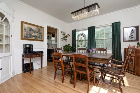 Dining - 425 N Pine Ave, Republic, MO 65738 photo 1 of 2