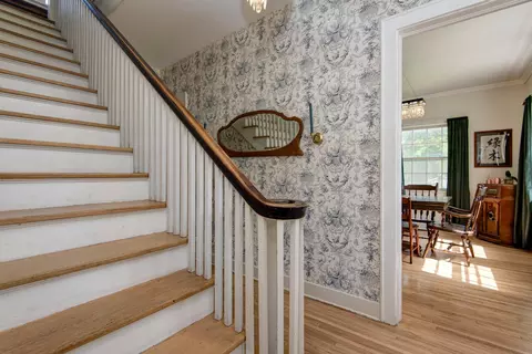 Entry Way - 425 N Pine Ave, Republic, MO 65738 photo 1 of 2