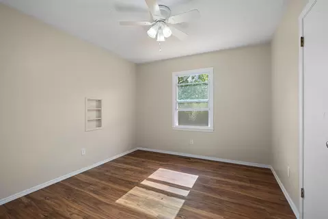 Bedroom - 547 S Hilton Ave, Springfield, MO 65802 photo 1 of 6