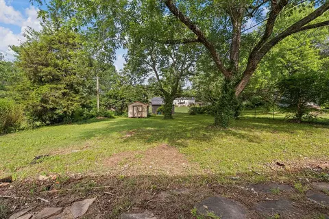 Exterior - 547 S Hilton Ave, Springfield, MO 65802 photo 1 of 2