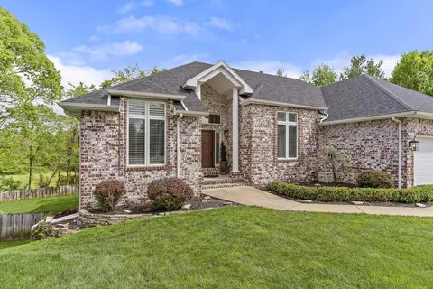 Exterior - 4884 E Kingwood Ct, Springfield, MO 65809 photo 11 of 13