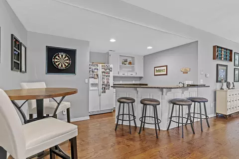 Kitchen - 4884 E Kingwood Ct, Springfield, MO 65809 photo 8 of 8